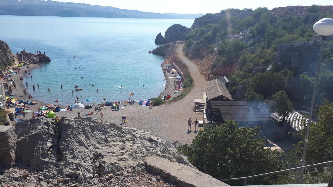 Apartmani Andrea Karlobag Esterno foto